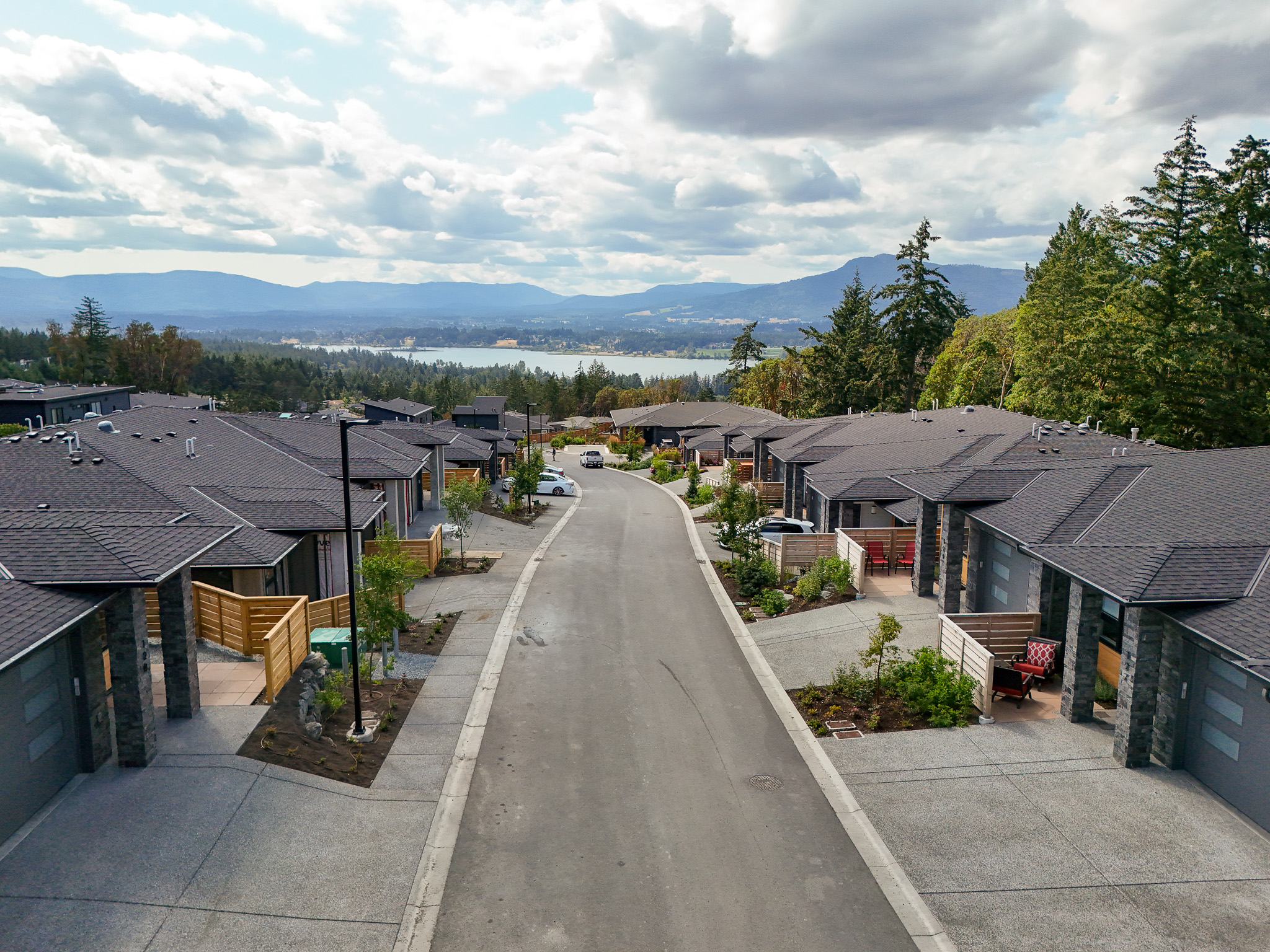 Townhouses & Condos